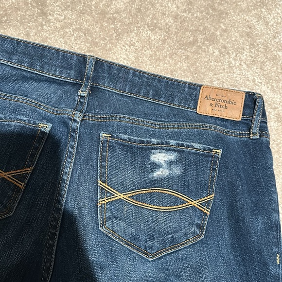 Abercrombie jeans - Picture 4 of 5